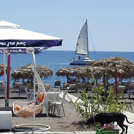 Pleasure Beachside Perissa (Santorini)