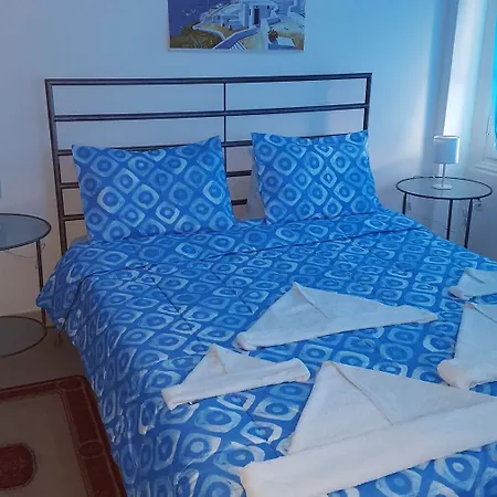 Hotel Pleasure Beachside 3*